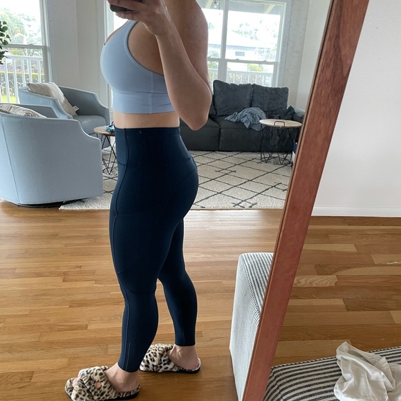 Lululemon Fast & Free Leggings - Picture 4 of 4